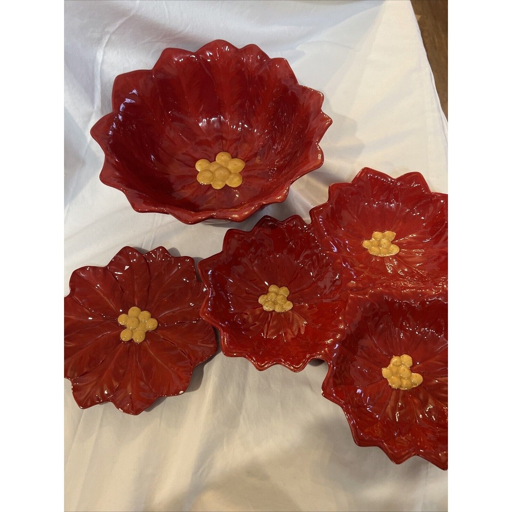 Red poinsettia bowls set of three Large Bowl 10‎ In Wide Christmas Holidays